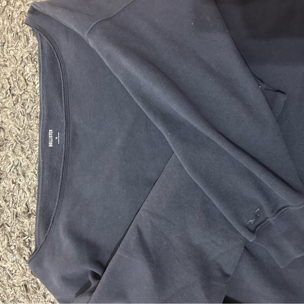 Hollister Dark Blue Sweatshirt